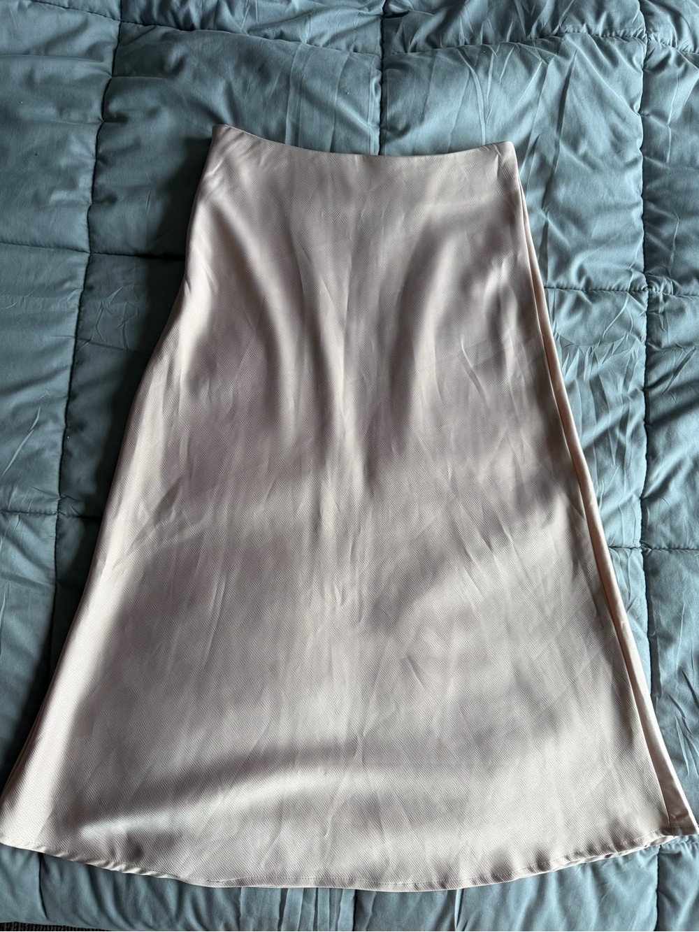 Women’s Satin Midi Skirt - Light Blush